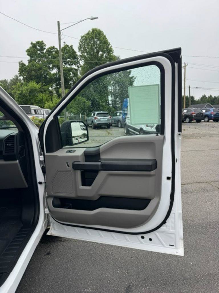 Used 2020 Ford F150 XL w/ Equipment Group 101A Mid RWD image 9