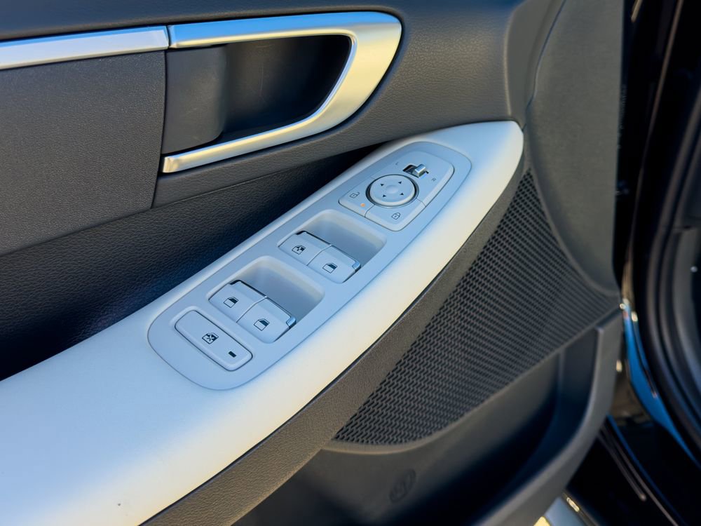 New 2025 Hyundai Sonata SE image 10