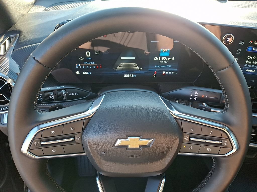 Used 2025 Chevrolet Equinox LT FWD image 19