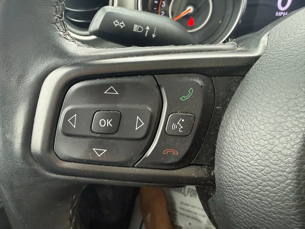 Used 2022 Jeep Gladiator Willys image 15