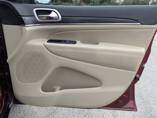 Used 2020 Jeep Grand Cherokee Limited w/ Trailer Tow Group IV image 45