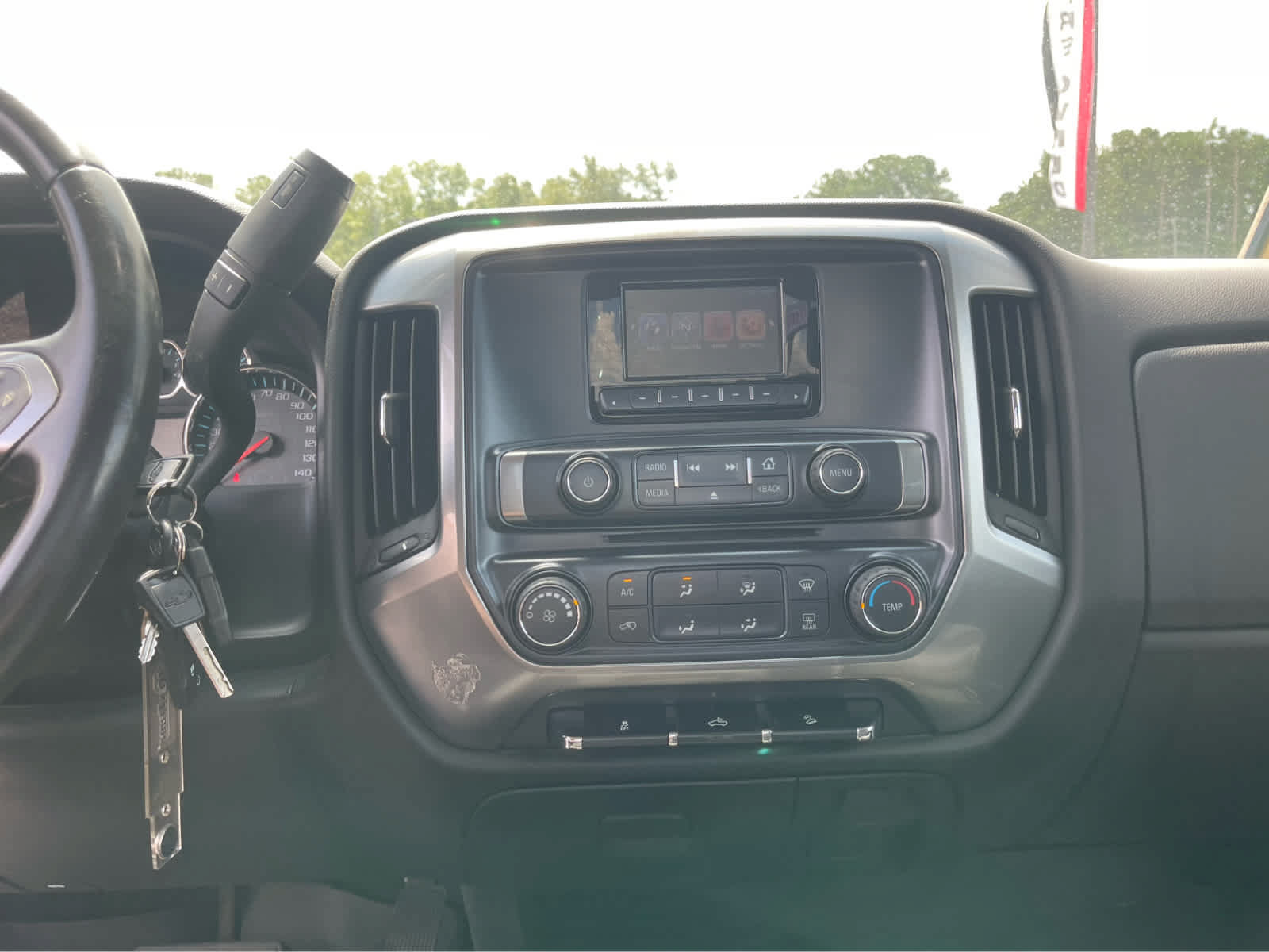 Used 2014 Chevrolet Silverado 1500 LT w/ LT Convenience Package AWD/4WD image 16