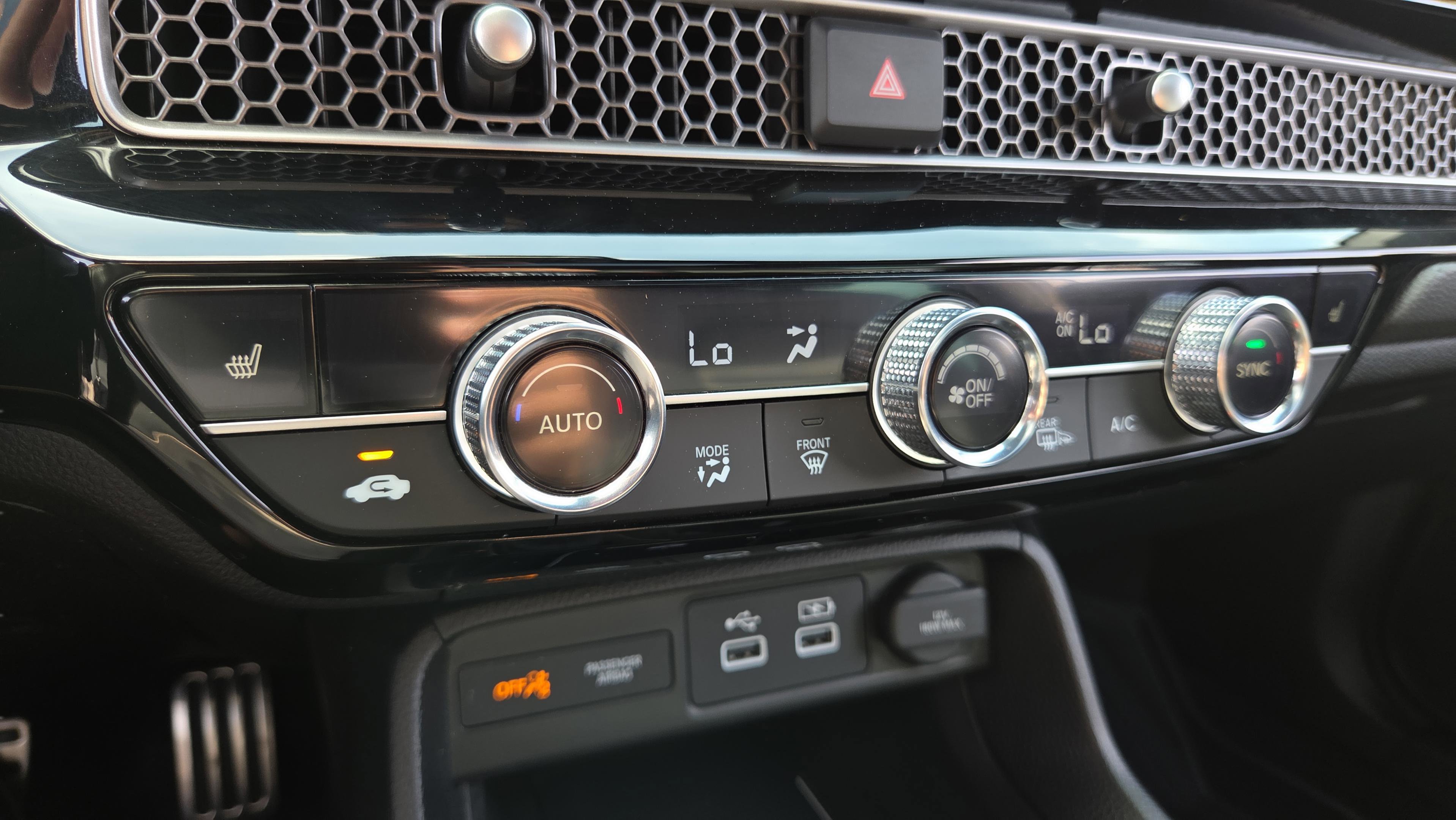 Certified 2024 Honda Civic Sport Touring image 31