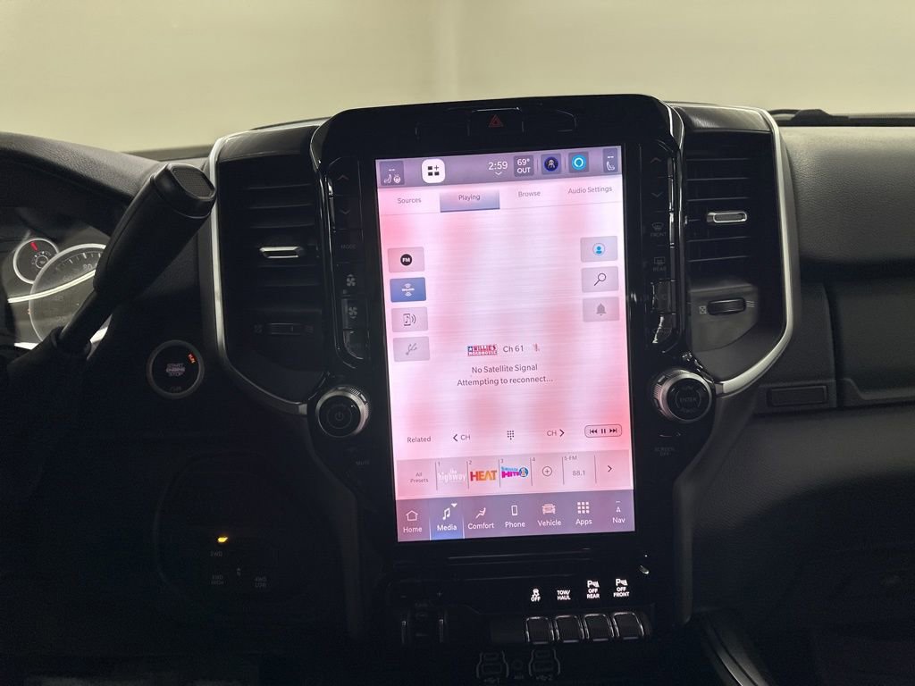 New 2026 RAM 2500 Big Horn AWD/4WD image 37