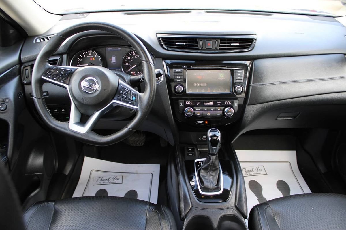 Used 2019 Nissan Rogue SL w/ Premium Package AWD/4WD image 11