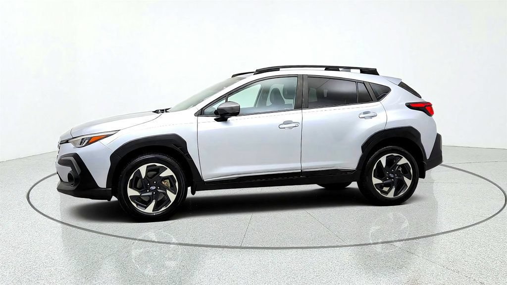 Used 2024 Subaru Crosstrek 2.5i Limited w/ Crosstrek Mirror Package AWD/4WD image 8