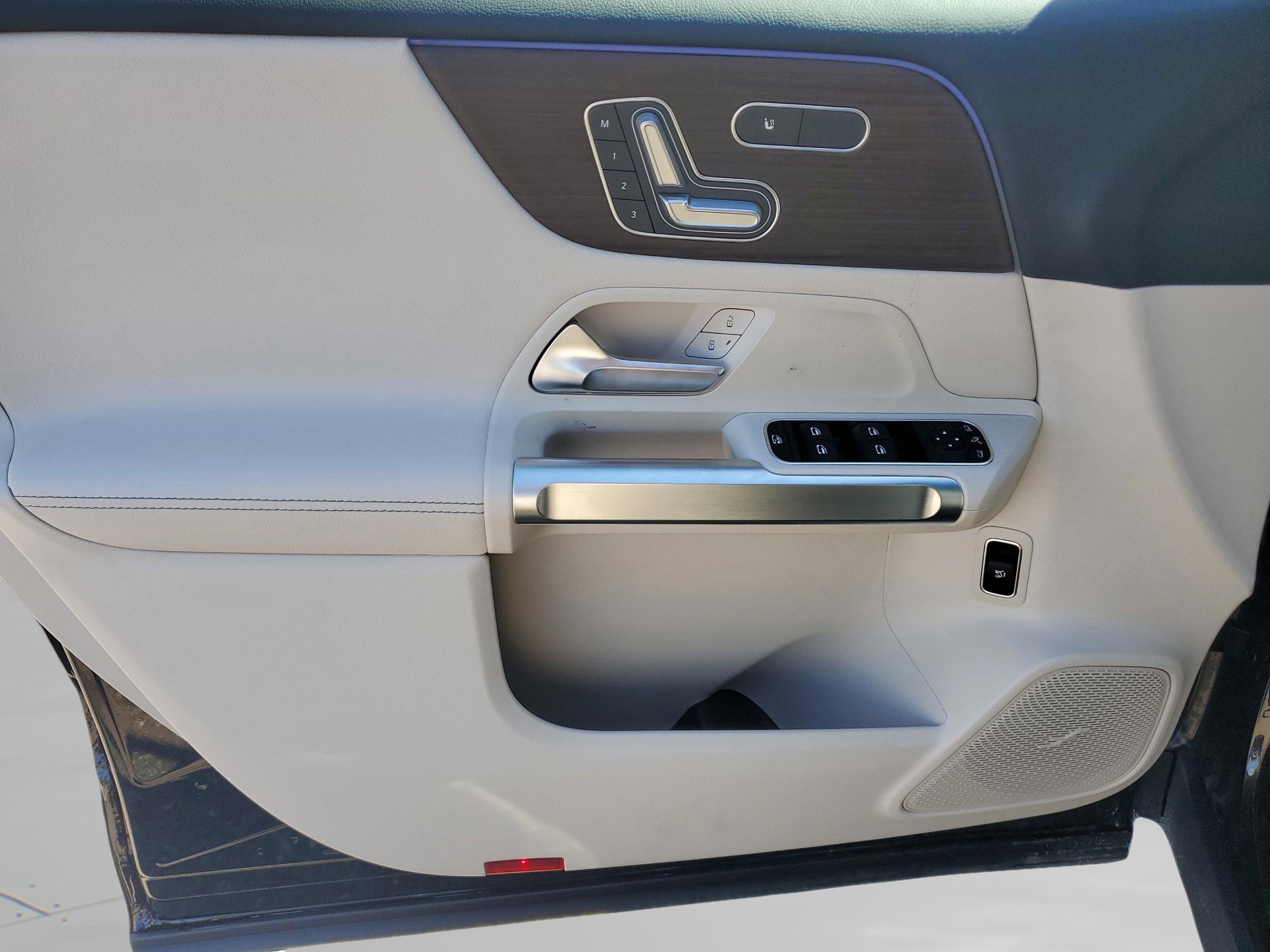 Certified 2026 Mercedes-Benz GLB 250 image 16