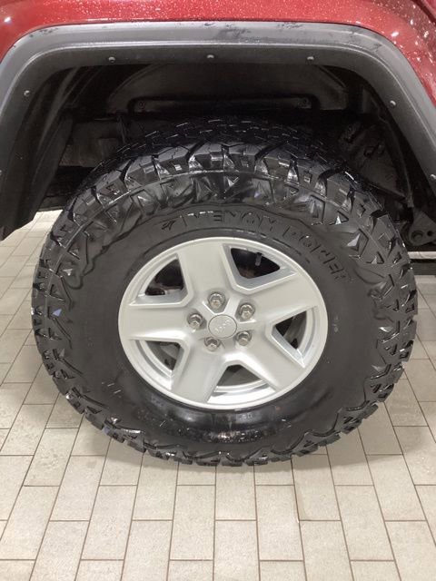 Used 2022 Jeep Gladiator Sport image 26