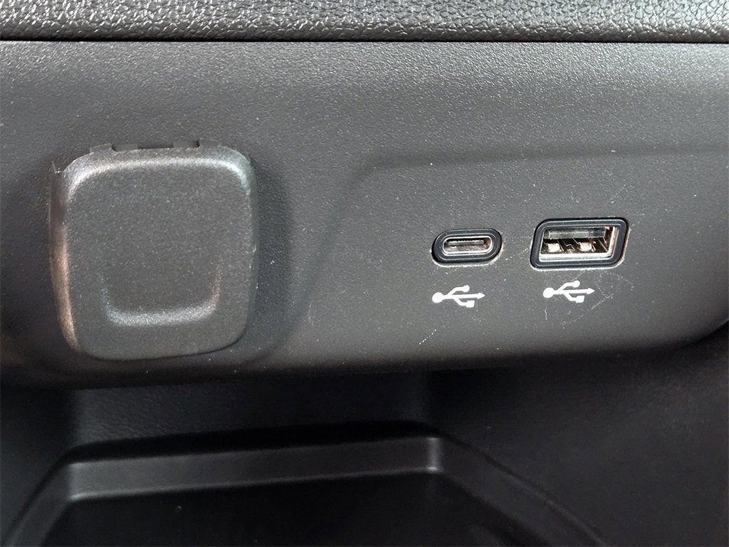 Used 2024 Chevrolet TrailBlazer LT w/ Convenience Package image 20