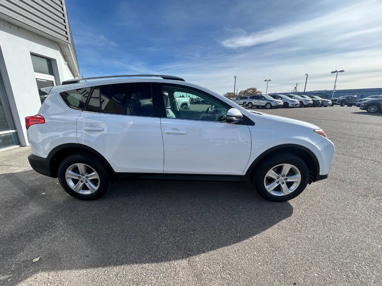 Used 2013 Toyota RAV4 XLE image 5