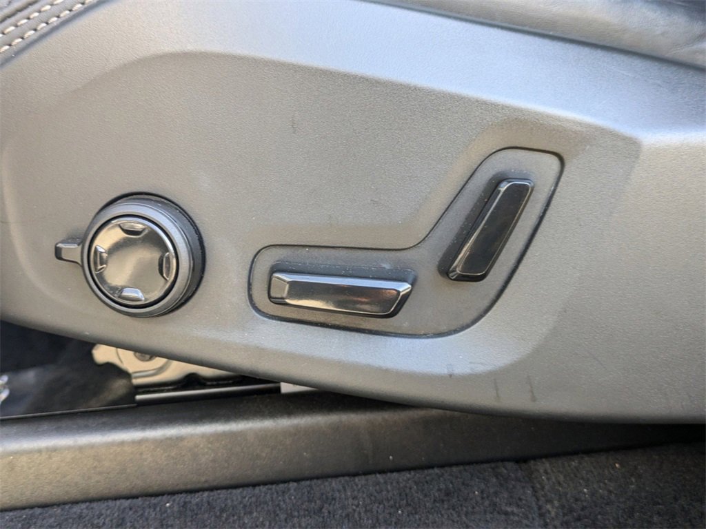 Certified 2022 Volvo XC90 T6 Inscription w/ Climate Package image 21