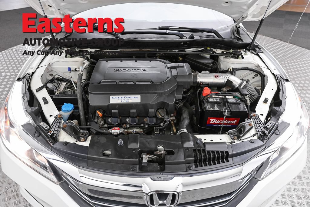 Used 2017 Honda Accord EX-L image 7