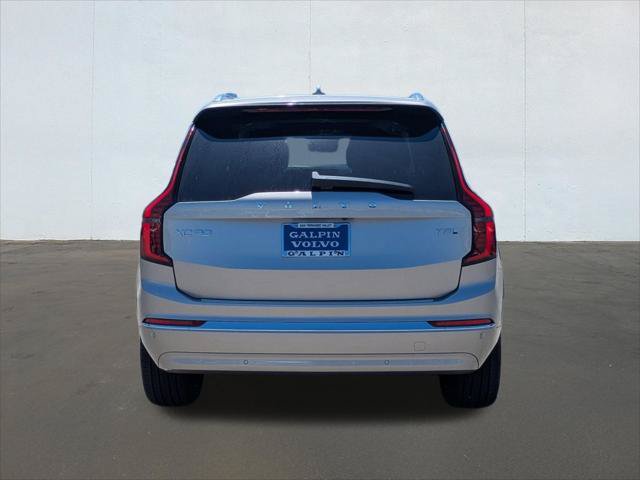 New 2026 Volvo XC90 T8 Plus AWD/4WD image 5