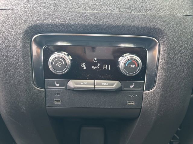 New 2026 GMC Yukon Denali w/ Sun & Power Step Package image 36