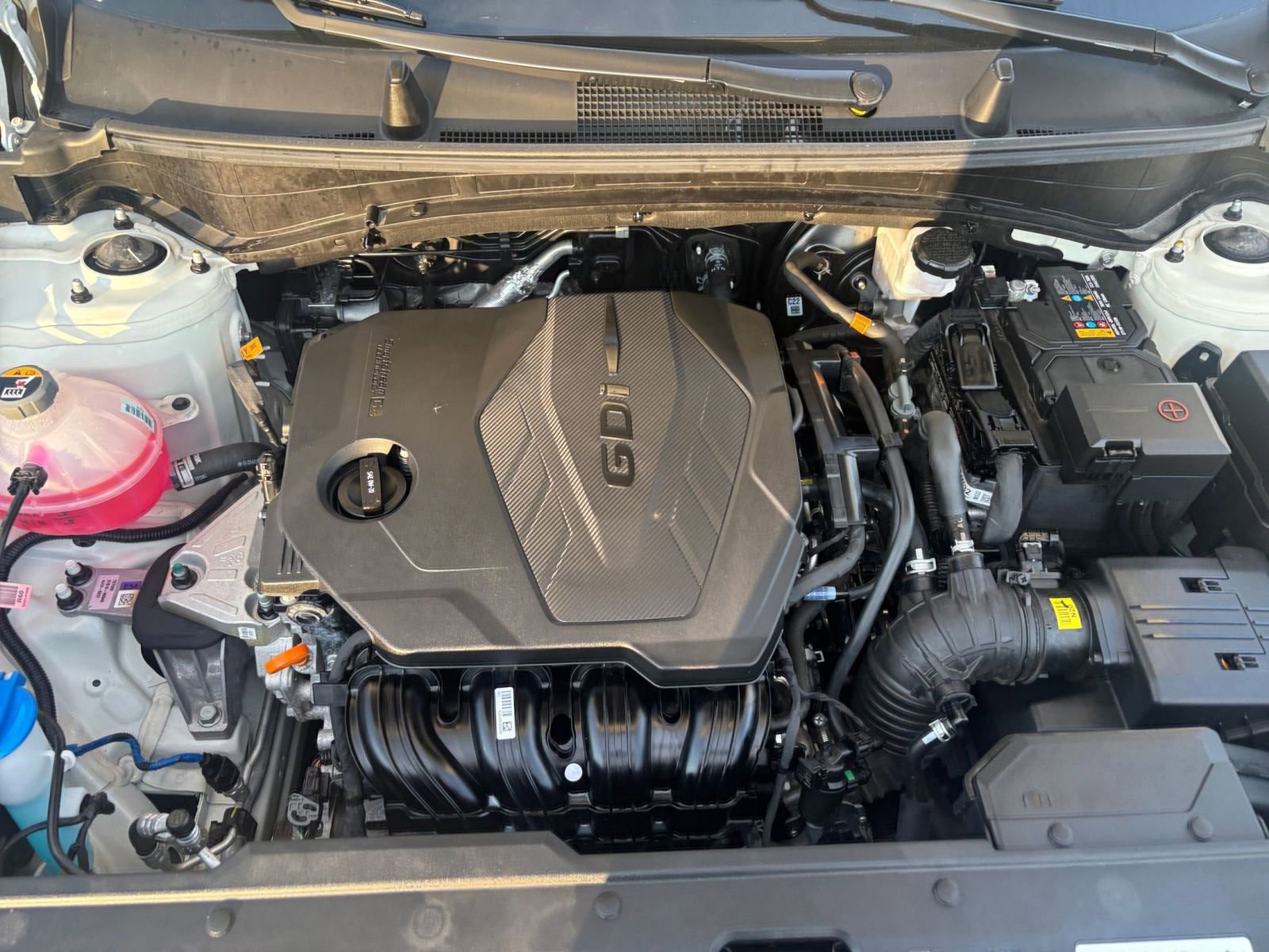 Used 2025 Kia Sportage LX image 30