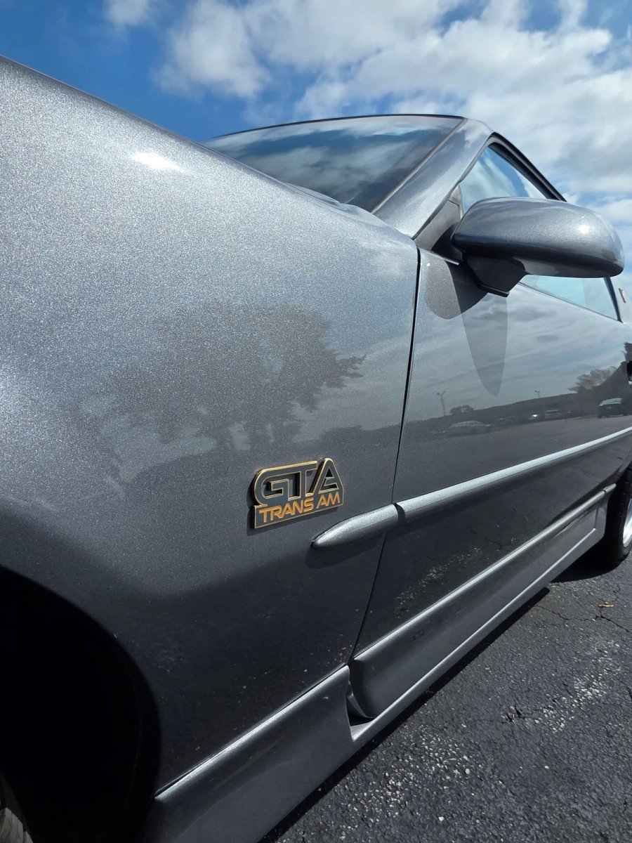 Used 1987 Pontiac Firebird Trans Am RWD image 64