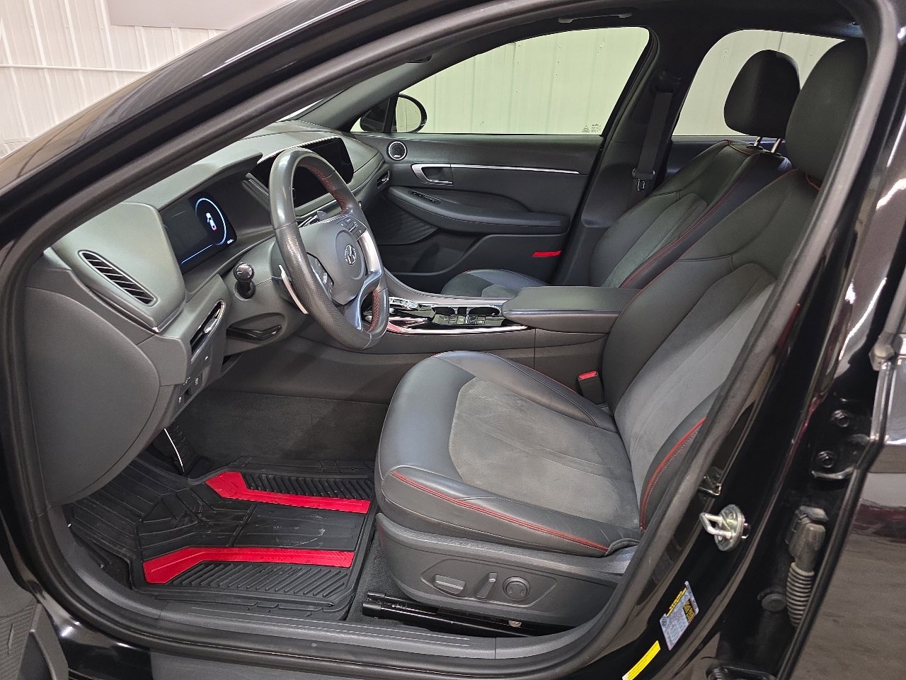 Used 2022 Hyundai Sonata SEL Plus w/ Preferred Accessory Package image 34