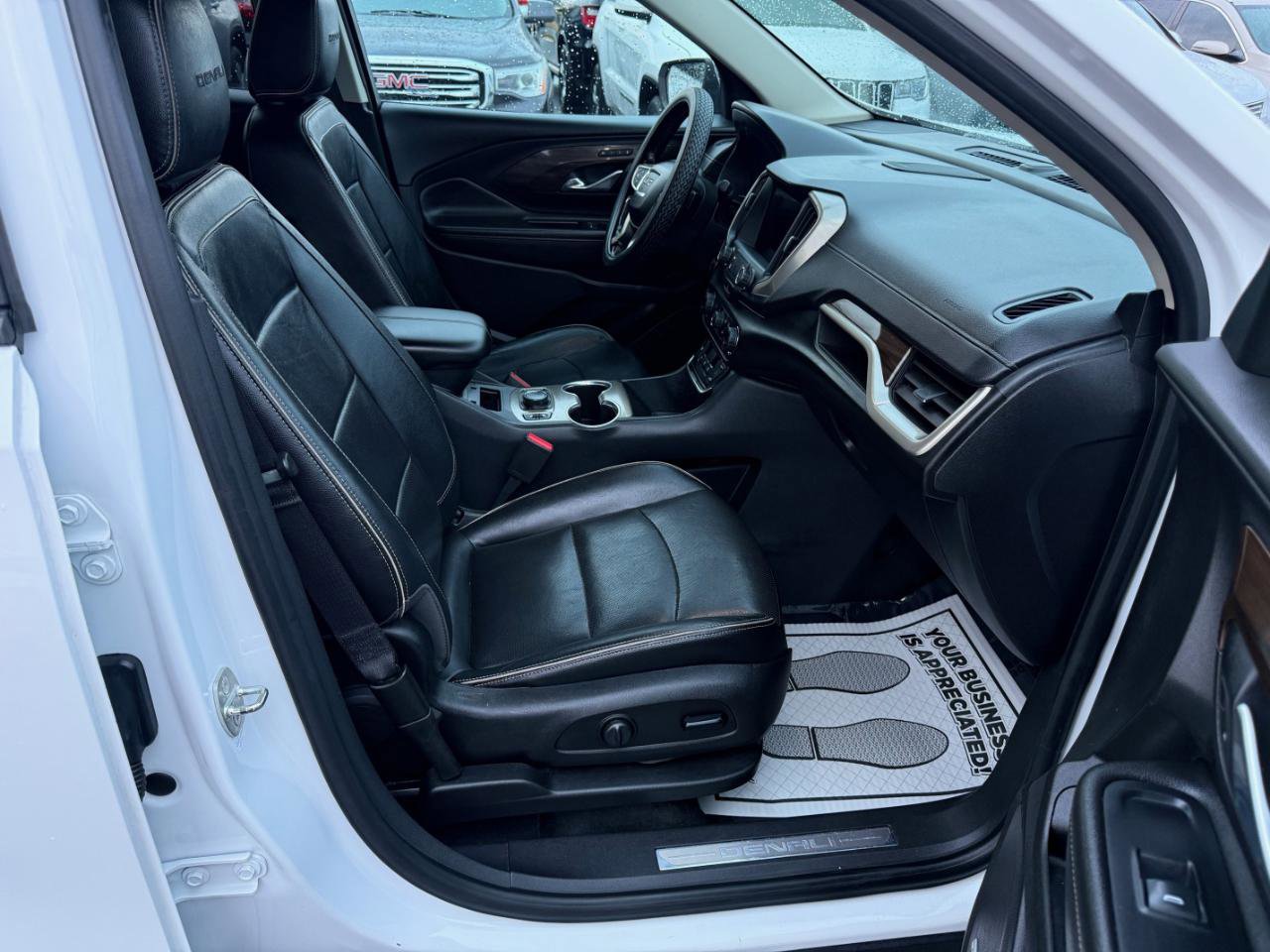 Used 2019 GMC Terrain Denali w/ Comfort Package image 13