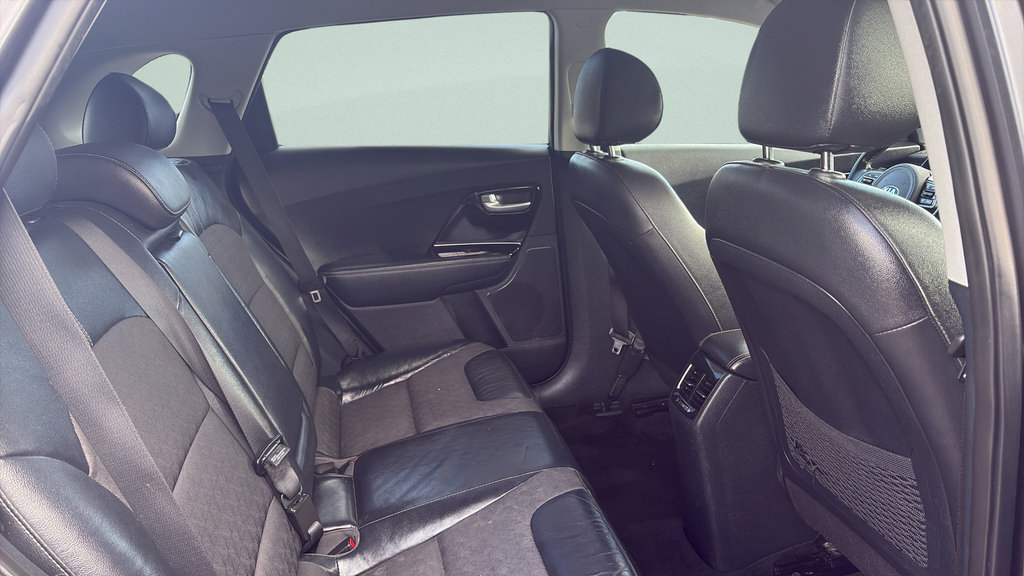 Used 2019 Kia Niro S Touring FWD image 19