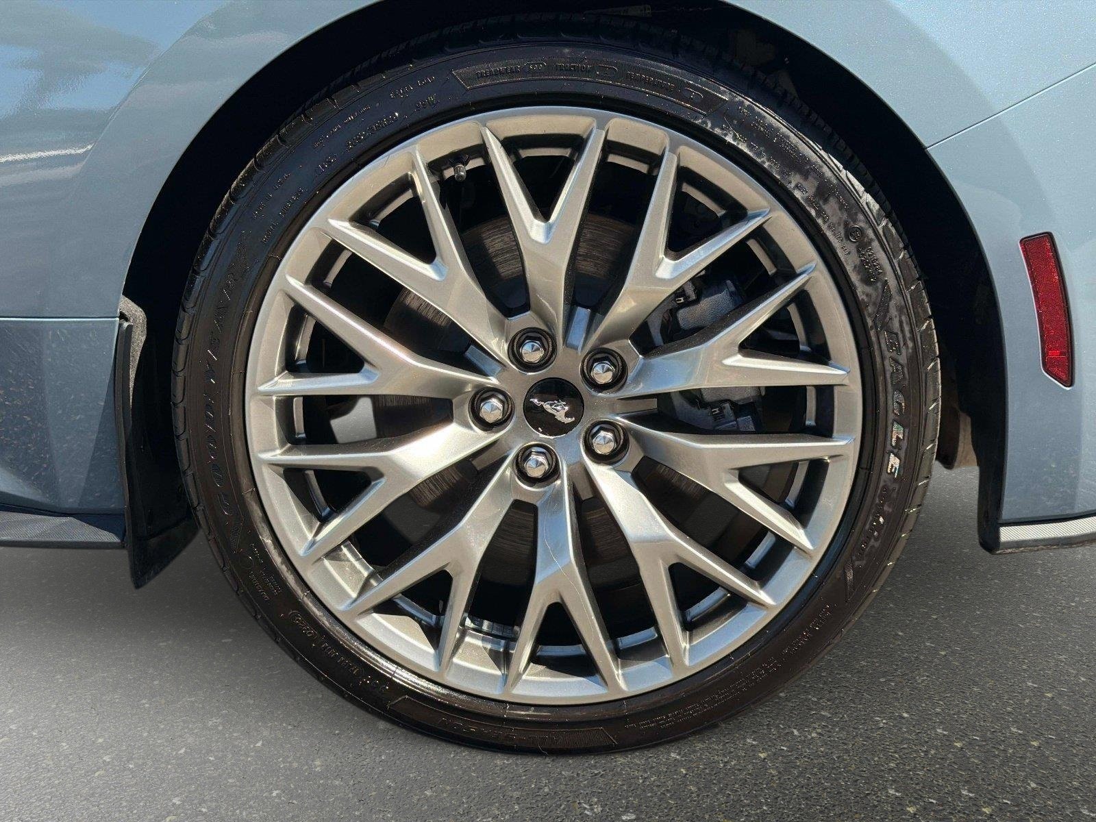 Used 2025 Ford Mustang GT Premium image 14