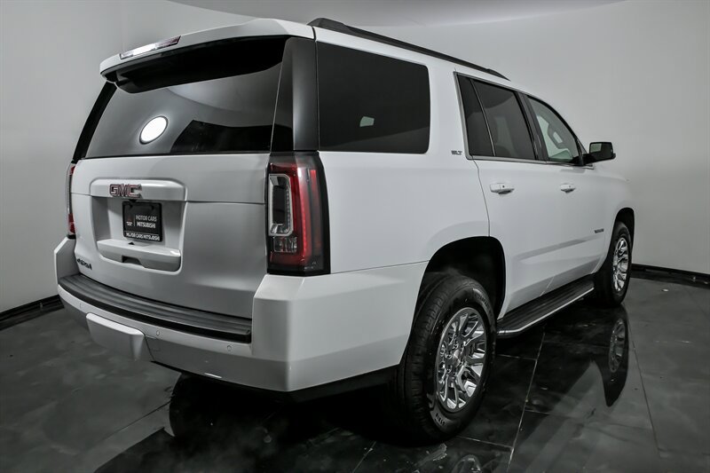 Used 2020 GMC Yukon SLT AWD/4WD image 10