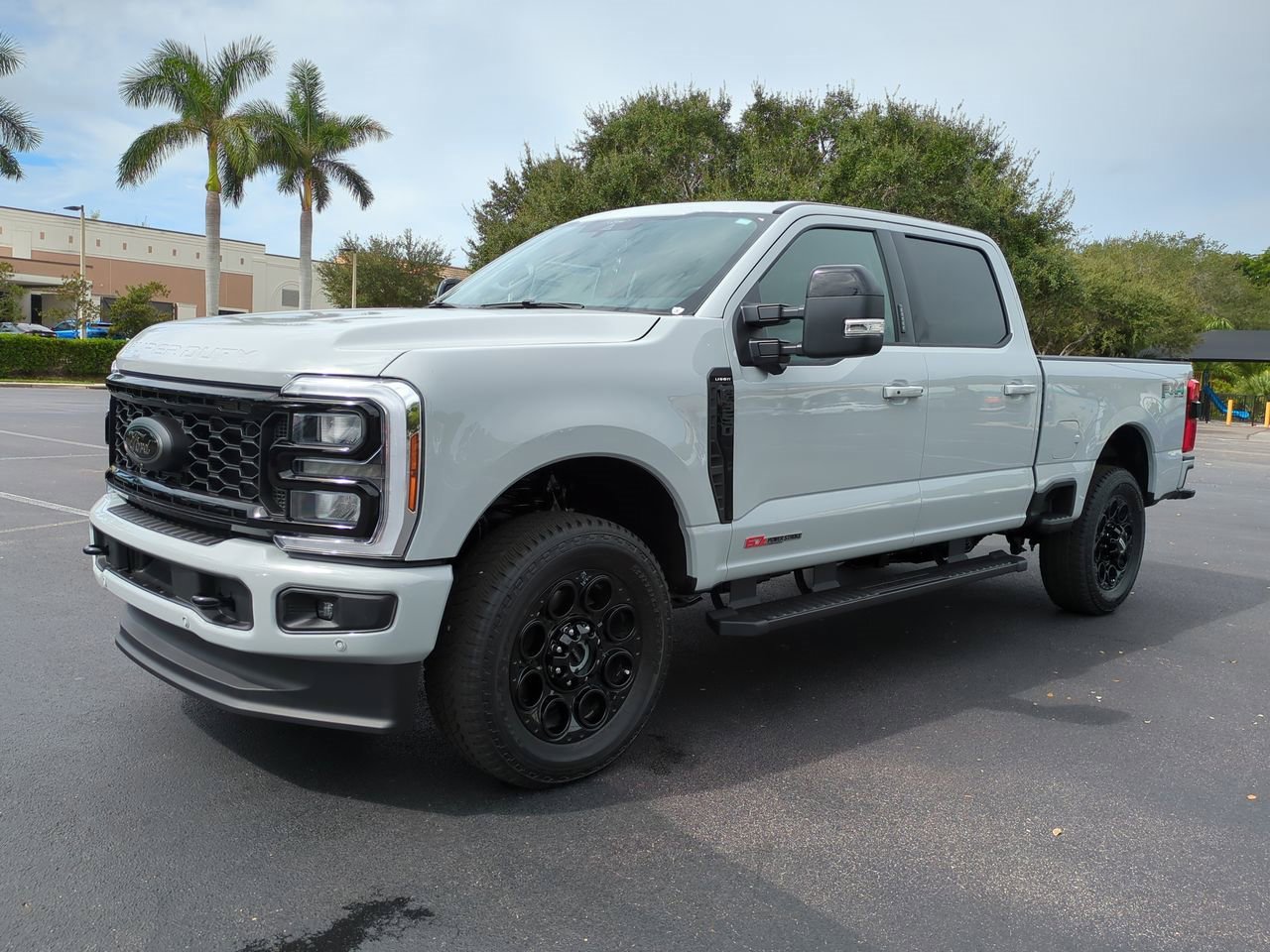 New 2026 Ford F350 Lariat image 8