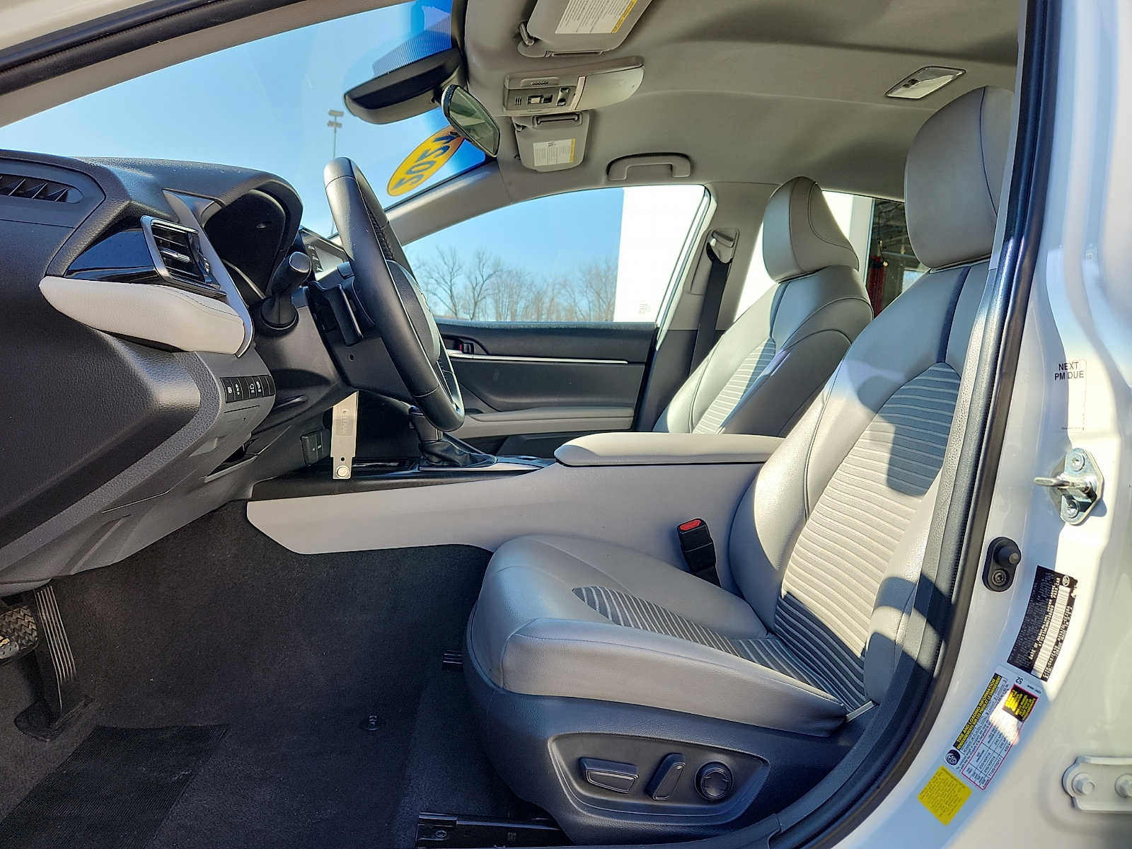 Used 2021 Toyota Camry SE image 13