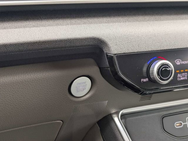 New 2026 Kia Carnival EX FWD image 29