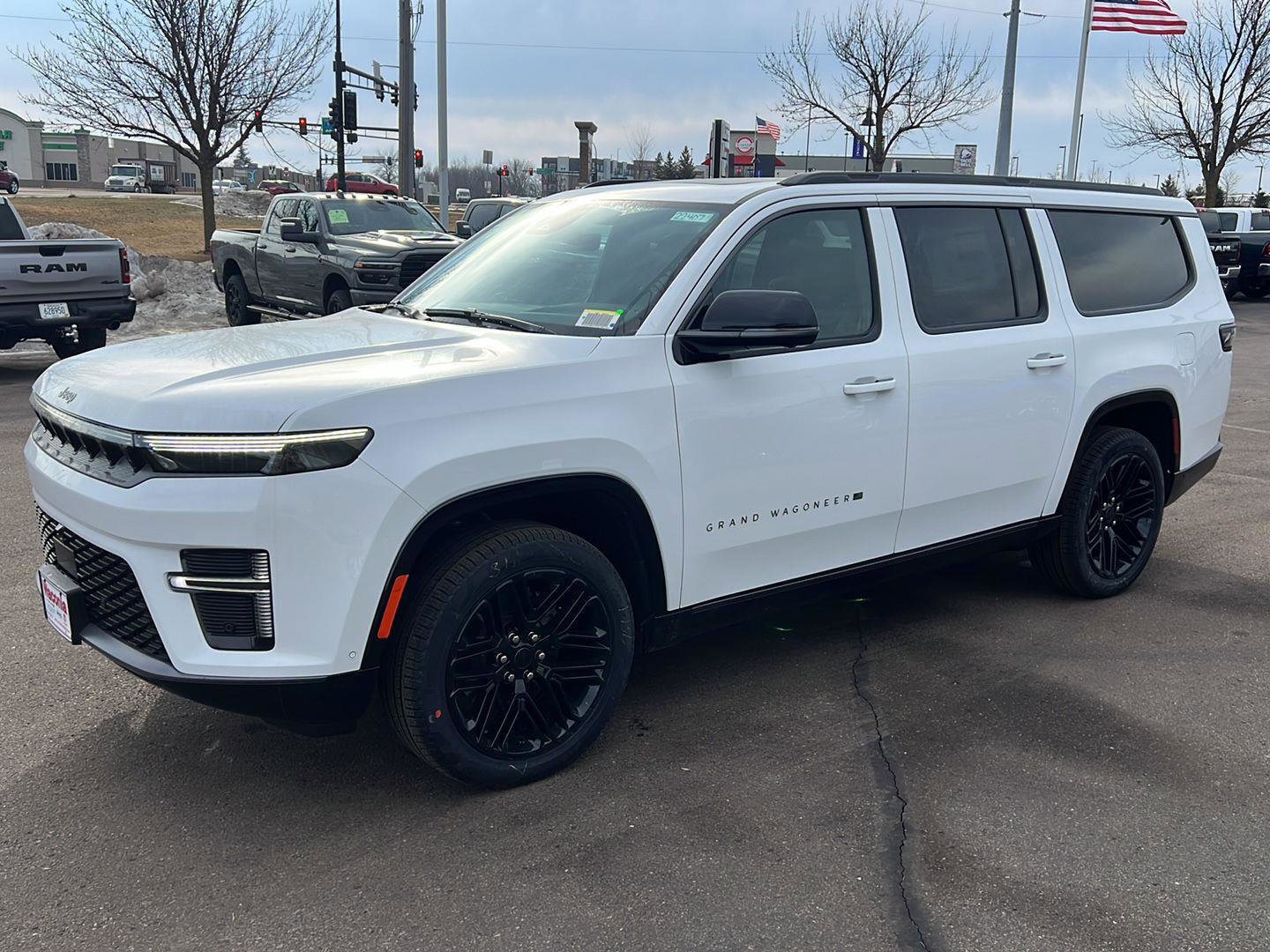 New 2026 Jeep Grand Wagoneer L Limited AWD/4WD image 1