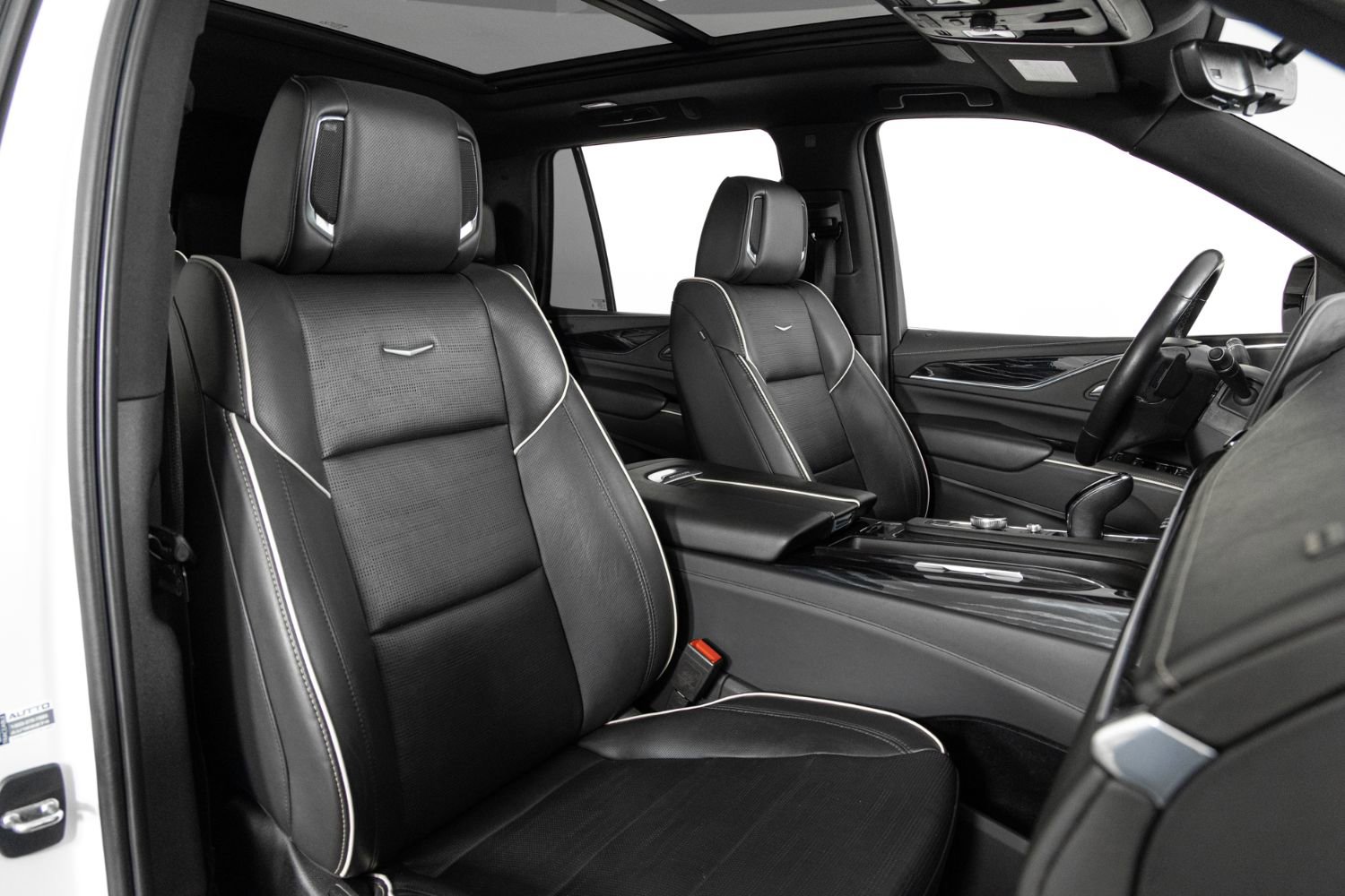 Used 2021 Cadillac Escalade Sport w/ Heavy-Duty Trailer Package image 30