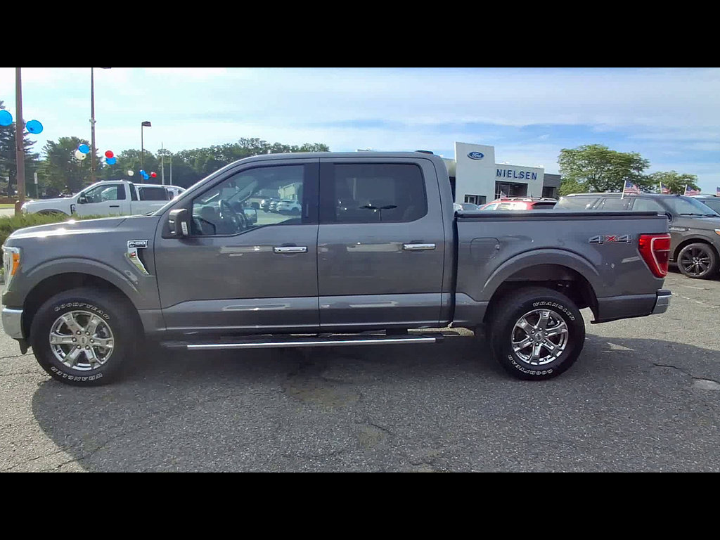Certified 2022 Ford F150 XLT w/ Equipment Group 302A High AWD/4WD image 5