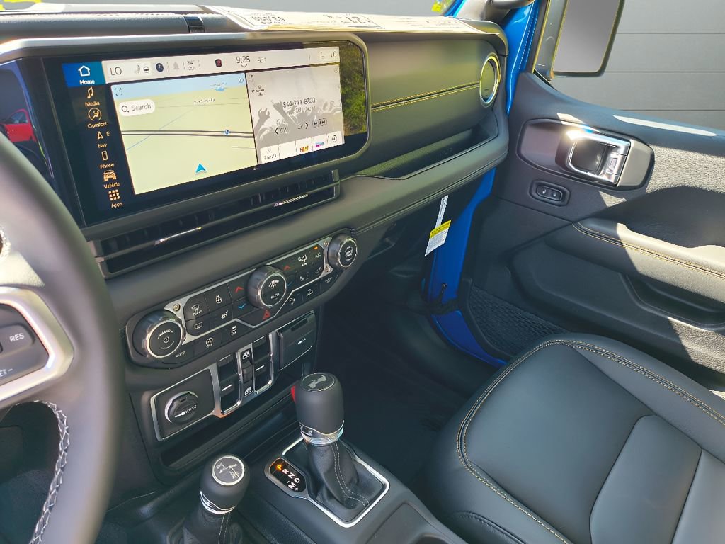 New 2025 Jeep Wrangler Sahara image 20