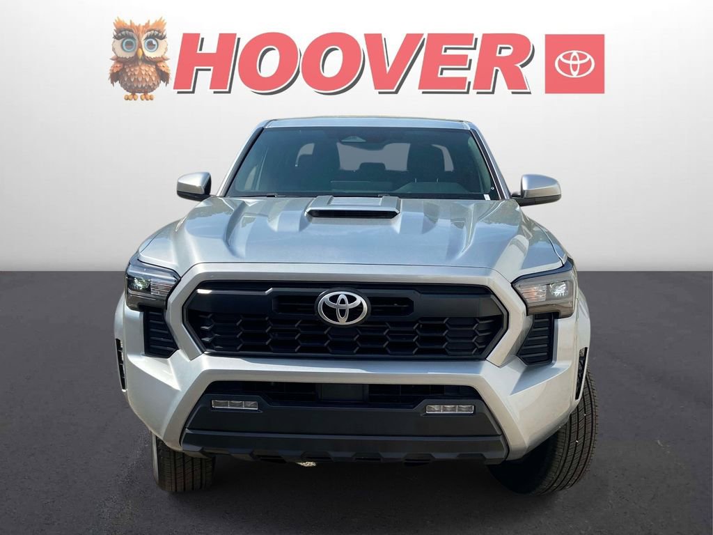 Used 2024 Toyota Tacoma TRD Sport AWD/4WD image 8