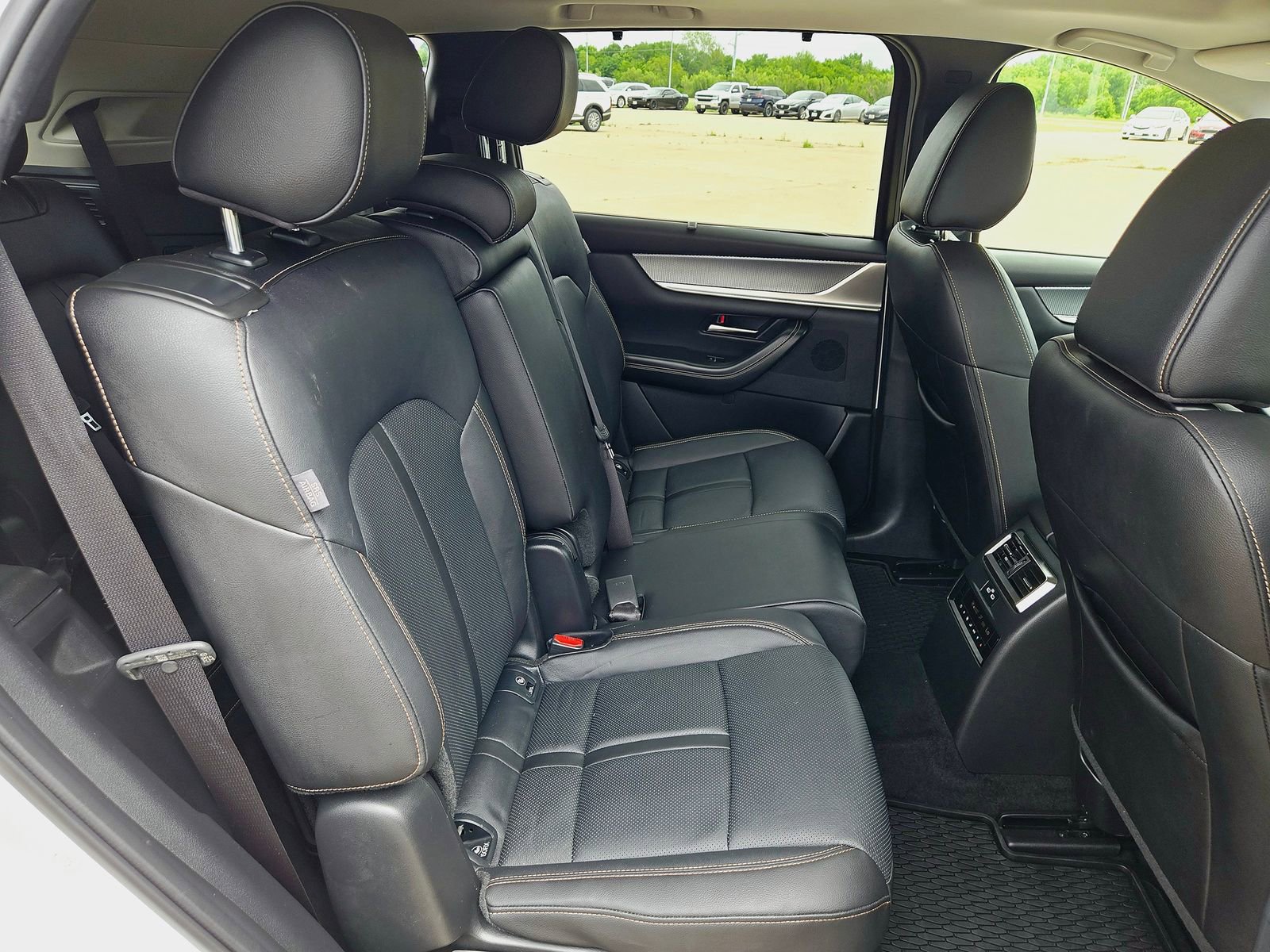 Used 2024 MAZDA CX-90 3.3 Turbo w/ Preferred Plus AWD/4WD image 26