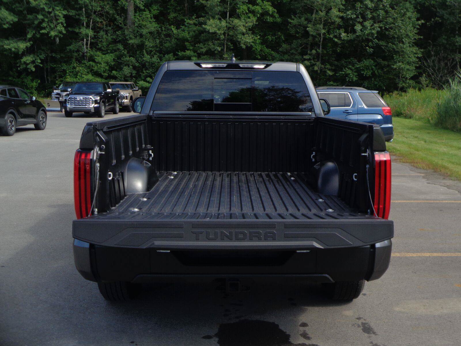 Used 2026 Toyota Tundra SR5 AWD/4WD image 7