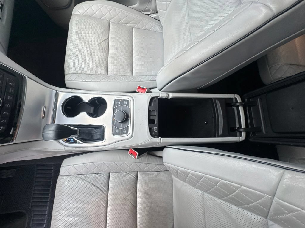 Used 2021 Jeep Grand Cherokee Summit AWD/4WD image 21