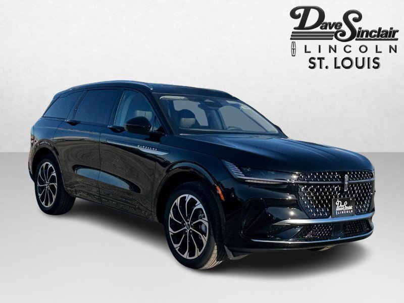 New 2026 Lincoln Nautilus Reserve image 3