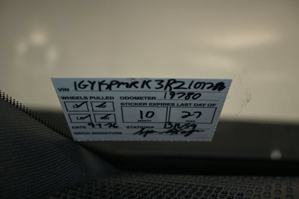 Used 2024 Cadillac Lyriq Tech RWD image 12