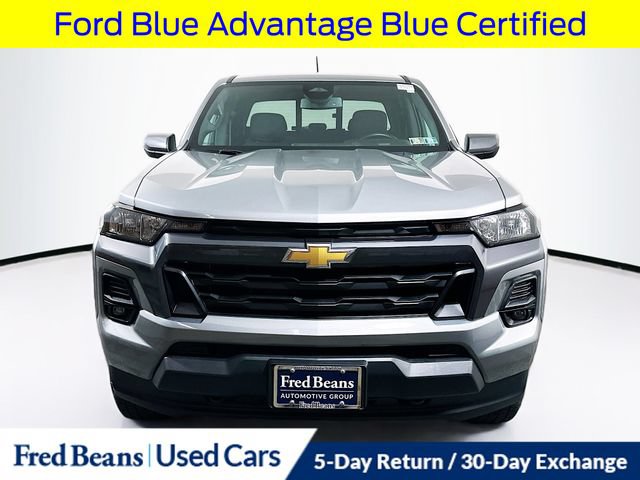 Used 2023 Chevrolet Colorado LT w/ LT Convenience Package II AWD/4WD image 2