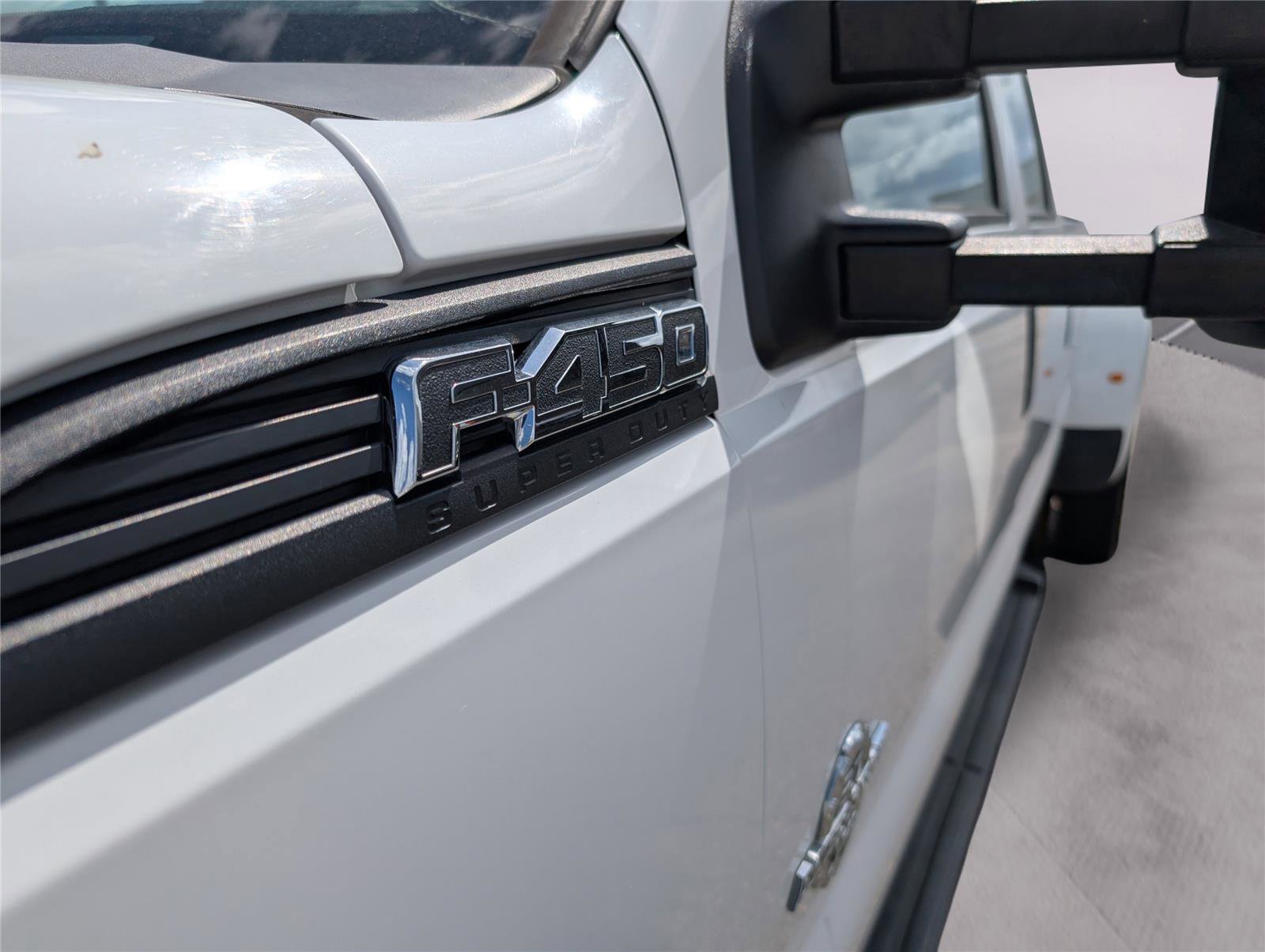 Used 2014 Ford F450 XL w/ Power Equipment Group image 24