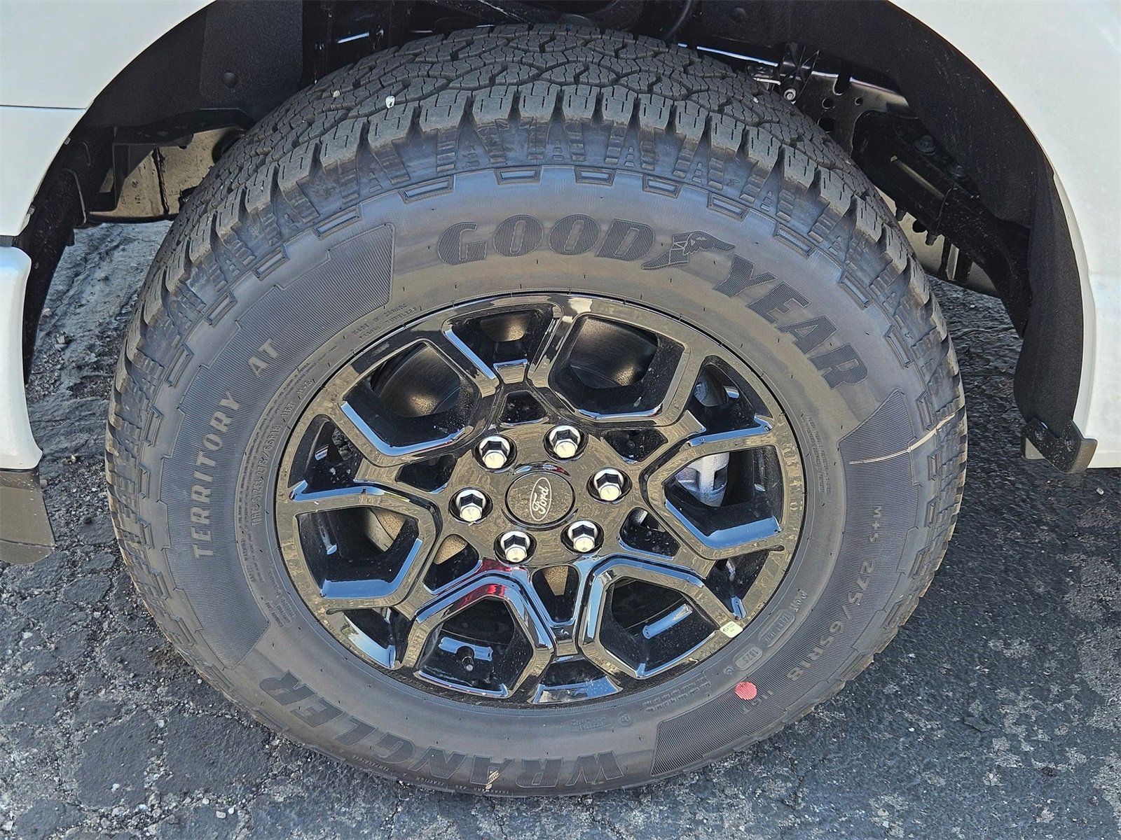 New 2025 Ford F150 XLT w/ Equipment Group 302A MID image 10