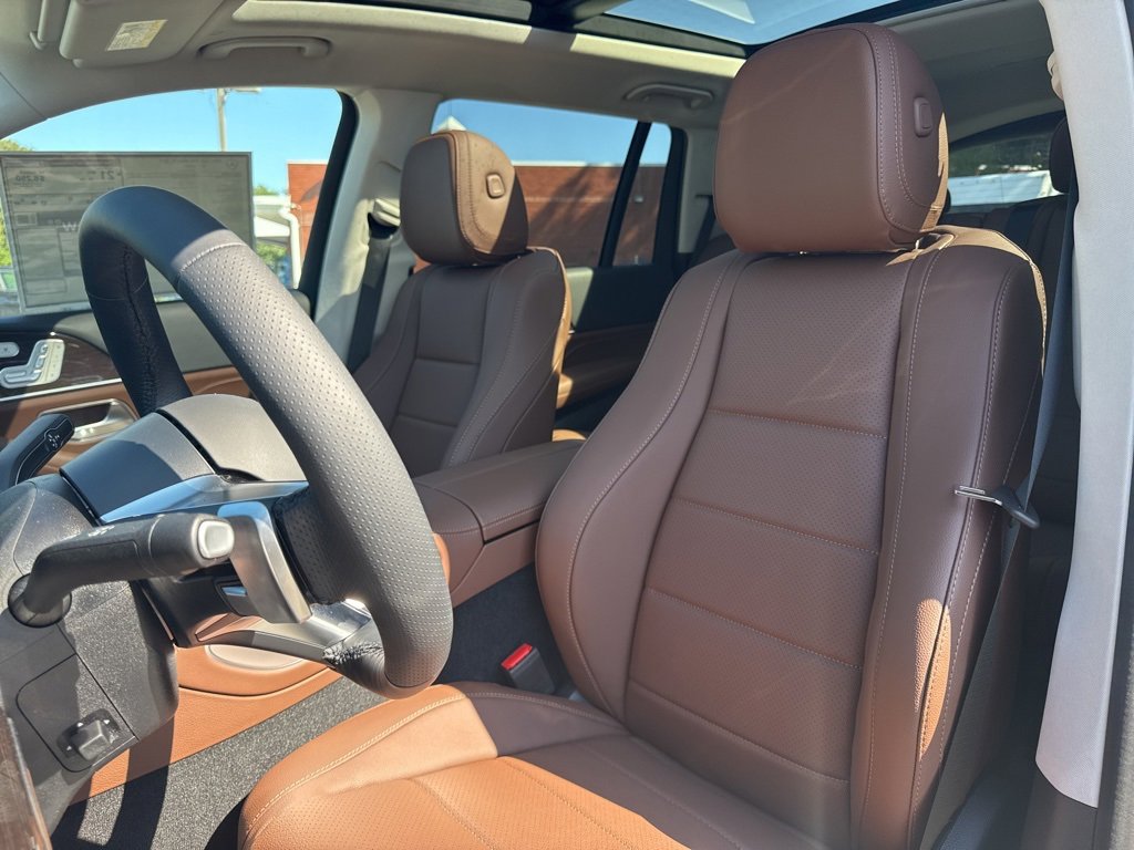 New 2026 Mercedes-Benz GLS 450 4MATIC image 22