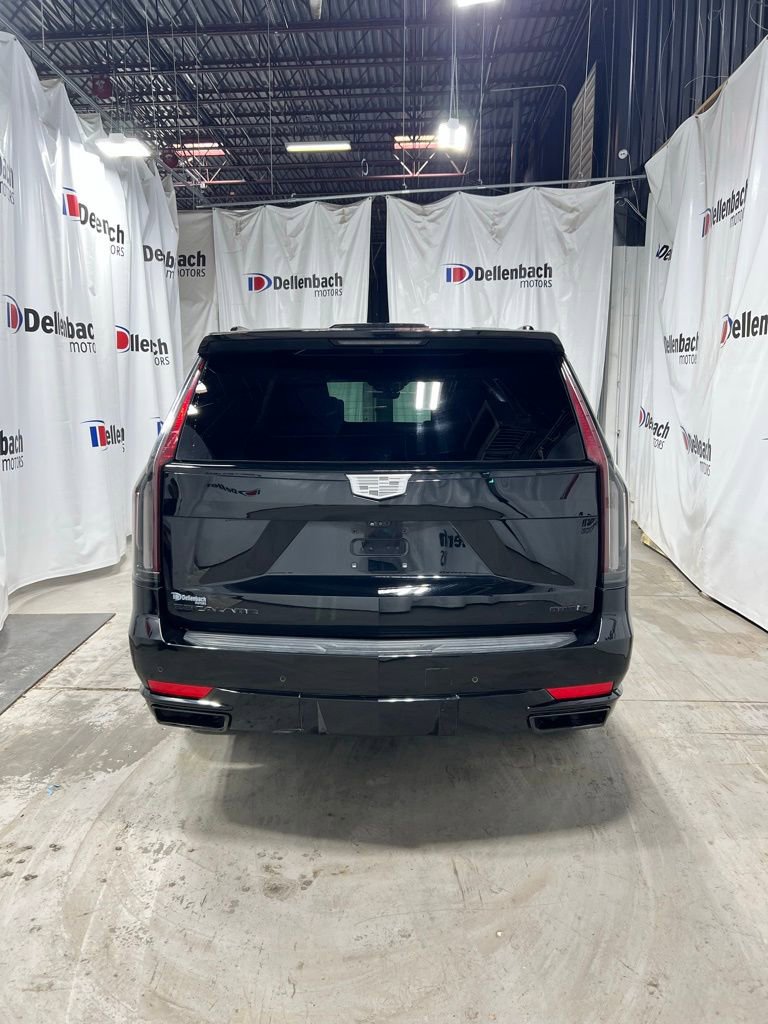 Certified 2023 Cadillac Escalade ESV Sport Platinum w/ LPO, ONYX Package AWD/4WD image 5