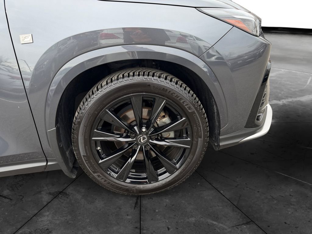 Used 2022 Lexus NX 450h+ F Sport w/ Vision Package image 27