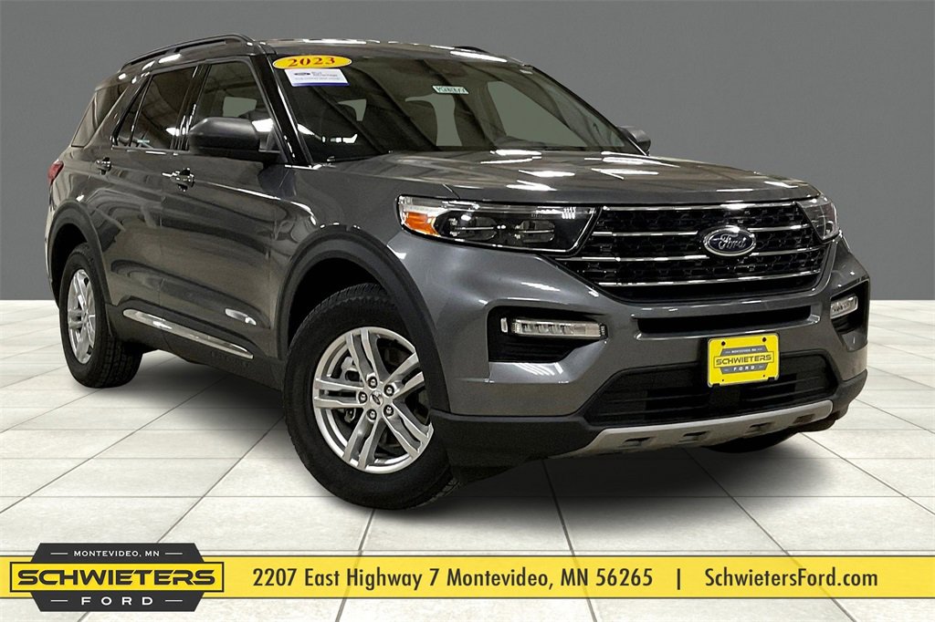 Certified 2023 Ford Explorer XLT w/ Equipment Group 202A