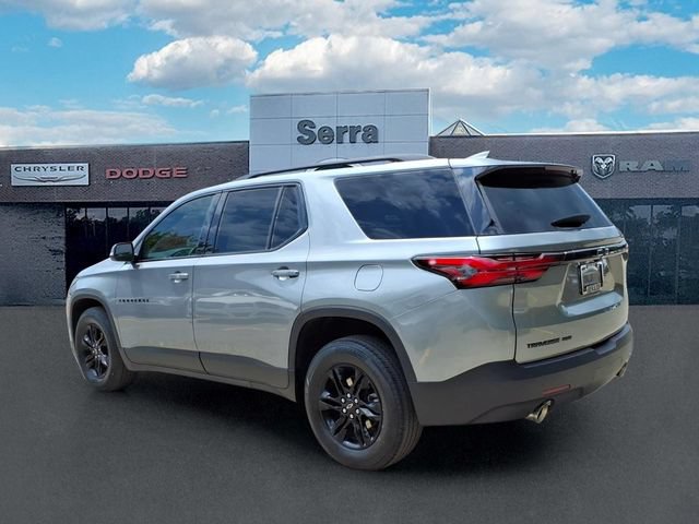 Used 2023 Chevrolet Traverse LT w/ Midnight/Sport Edition AWD/4WD image 4