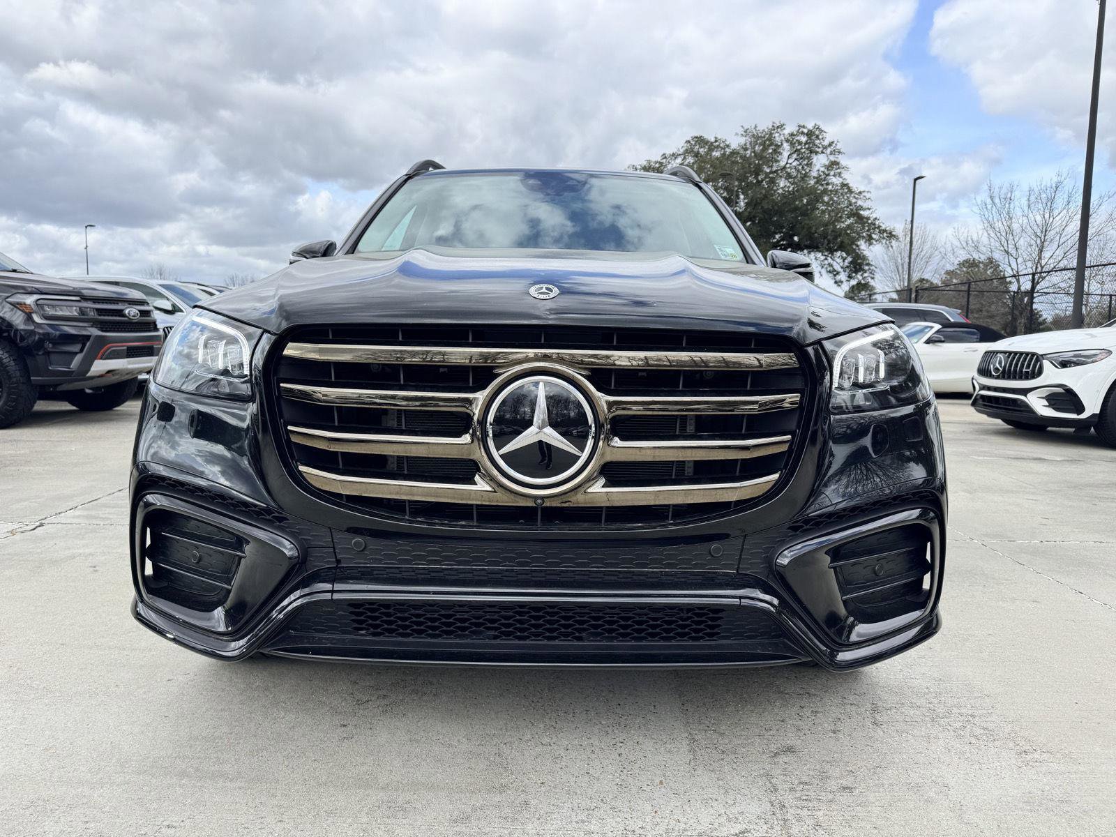 Certified 2026 Mercedes-Benz GLS 450 4MATIC image 2