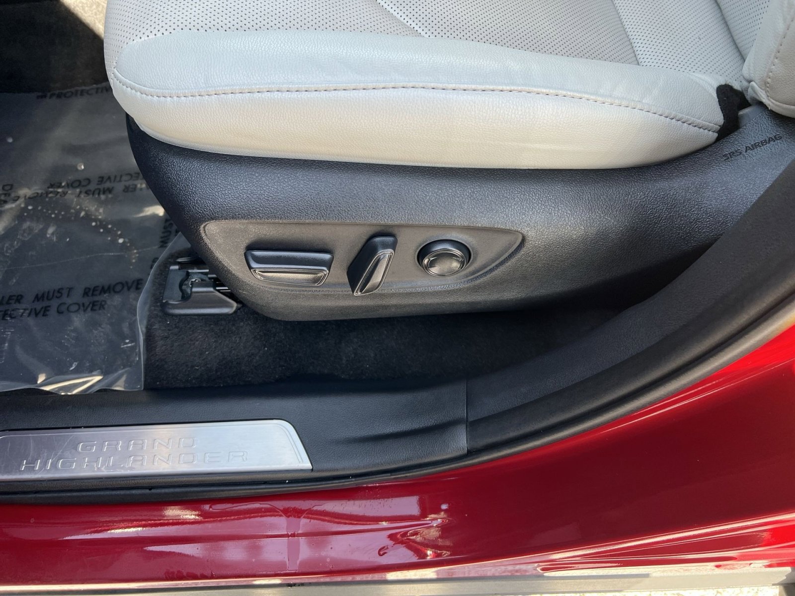 Used 2024 Toyota Grand Highlander Limited image 14