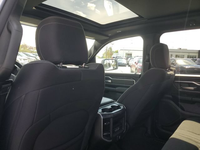 Used 2022 RAM 1500 Big Horn AWD/4WD image 9