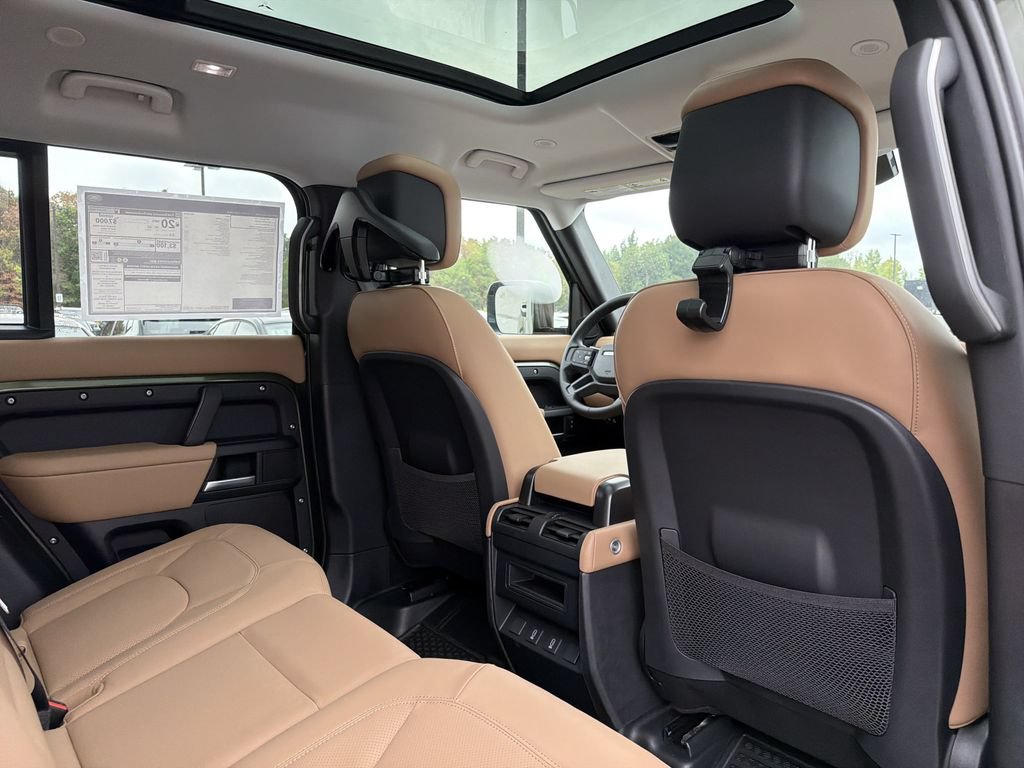 New 2026 Land Rover Defender 110 S AWD/4WD image 14